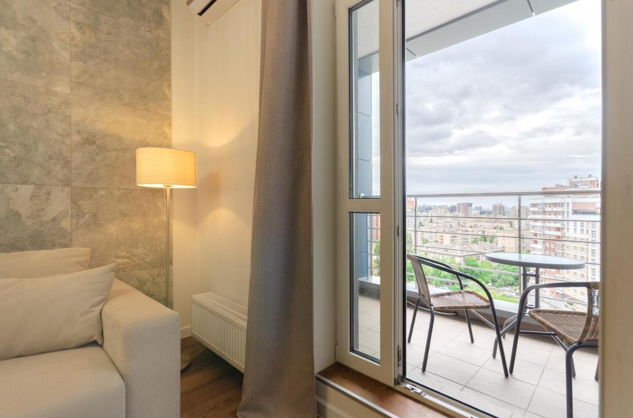 Petrovdom Apartaments 11-212 In Rc Central Park, 7 John Mccain Street Киев Екстериор снимка